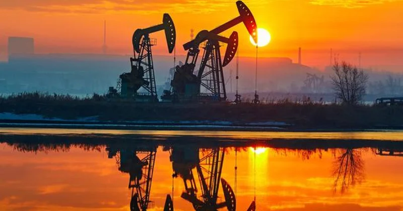 Рынок нефти скользит вниз: Brent 66,19$, WTI 63,4$