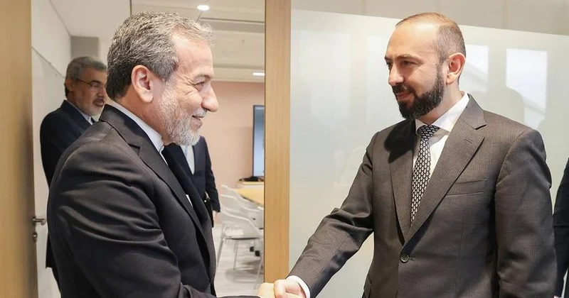 Mirzoyan iranlı həmkarı ilə Vaşinqtondakı danışıqların nəticələrini müzakirə edib