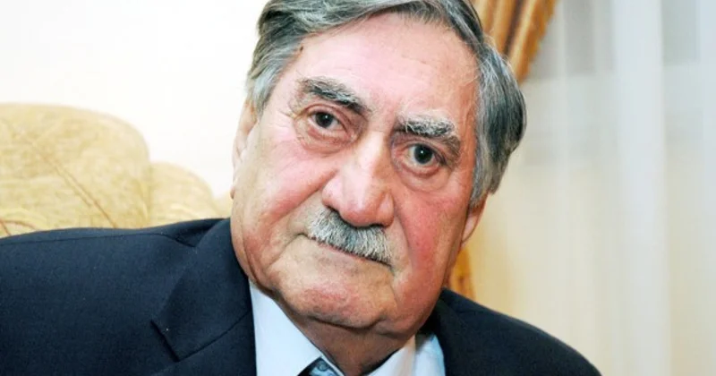 Dənizdə adam batıb... Xalq şairi Qabilin şeiri
