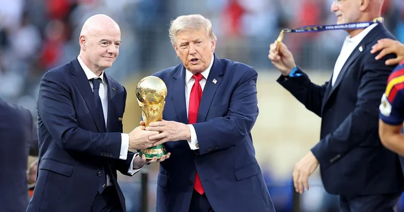 Tramp İnfantinonu müdafiə edib: O, FIFA prezidentliyindən uzaqlaşdırılsa, bu, “dəhşətli səhv” olar