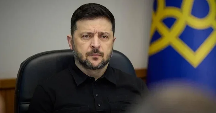 Зеленский подтвердил гибель шести человек в Запорожье после ракетного удара