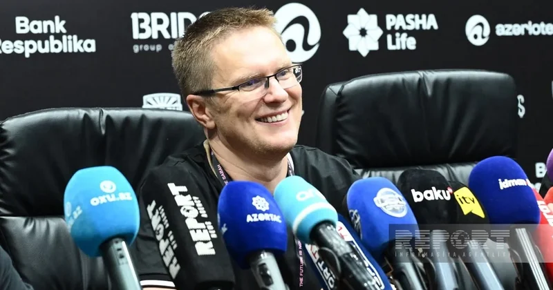 Valdas Dambrauskas: Futbolçularımla fəxr edirəm