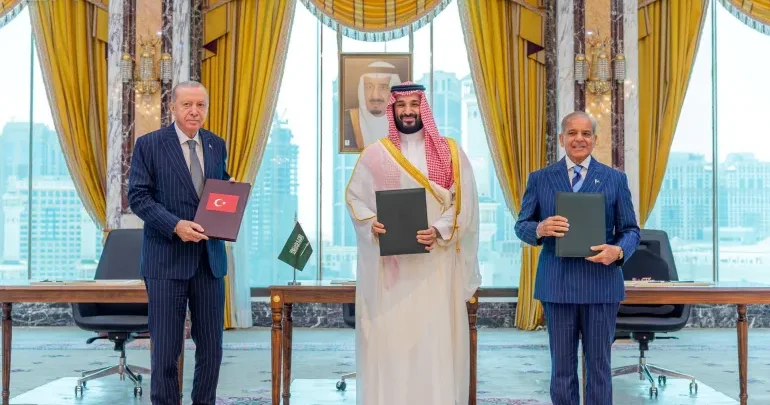 Məkkə paktı sadəcə növbəti regional ittifaq deyil