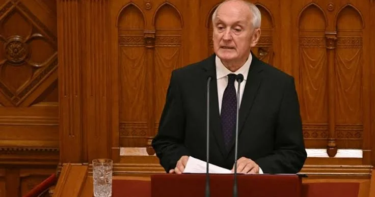 Венгрия сменила президента: парламент избрал Баку Minval Politika