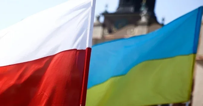 Польский депутат выступил за депортацию неработающих украинцев