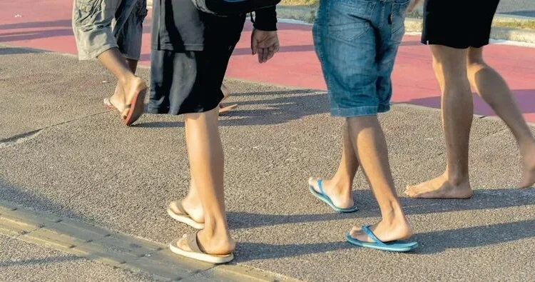 Bu tərliklər ayağın formasını dəyişə bilər