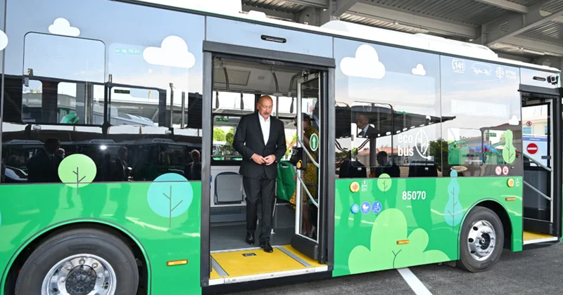 Prezident Naxçıvanda yeni elektrik avtobuslarına baxdı Yenilənib+Fotolar Video