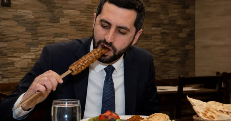 Cənubi Qafqazda sülhün əsas şərtləri Təkcə kabab deyil