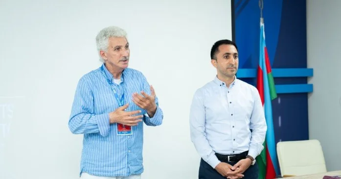 Vilyarreal Bakı Kampı çərçivəsində məşqçilər üçün xüsusi seminar keçirildi FOTOLAR