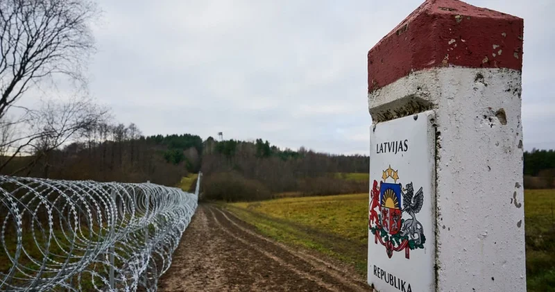 Latviya Belarusla sərhəddə gizli tunel aşkar etdi