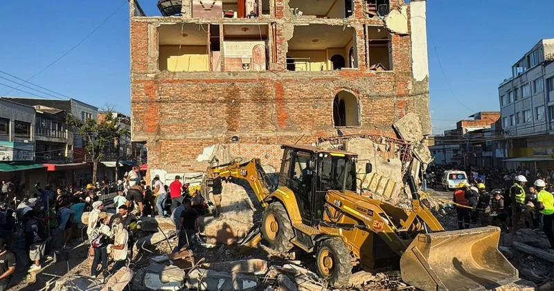 Kolumbiyada ZƏLZƏLƏ: 132 ölü, 700 yaralı