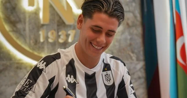 “Neftçi” macarıstanlı futbolçu transfer etdi