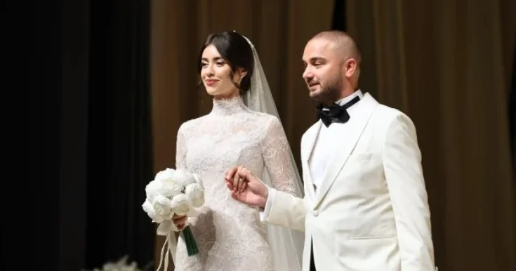 “Miss Turkey 2022”nin toyunda 34 nəfər nikah şahidi oldu Fotolar