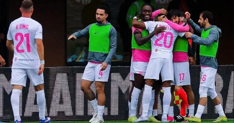 Sabah darmadağınla ÇL nin pley offunda!