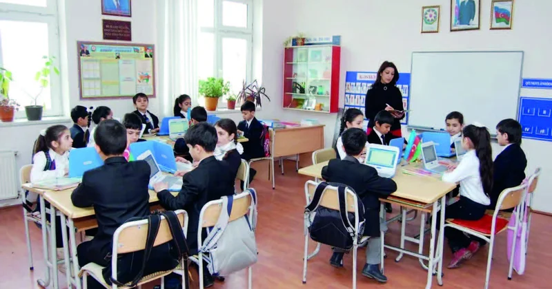 Ey sevimli müəllim!