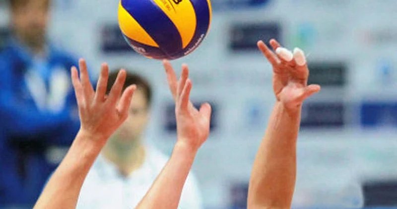 Azərbaycan millisinin üzvləri III MDB Oyunlarına hazırlaşan voleybolçularla görüşüblər