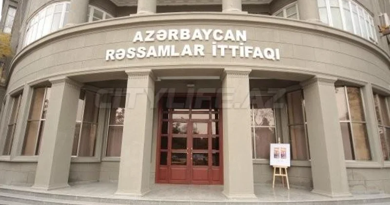AMEA əməkdaşlarının rəsm sərgisi təşkil olunacaq