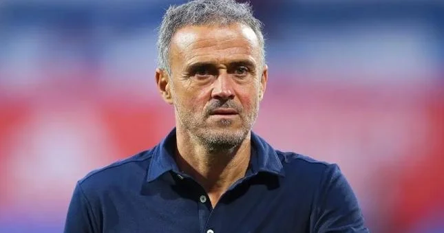 Luis Enrike əməliyyat olundu
