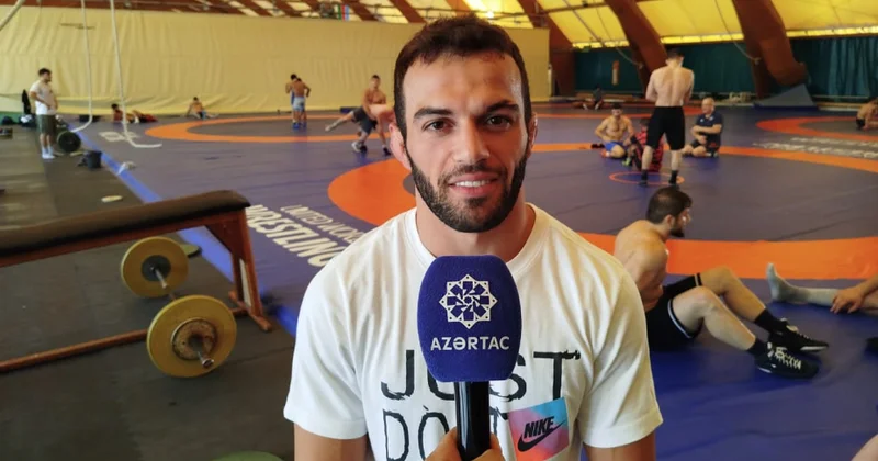 Azərbaycanın yunan Roma güləşçisi: Dünya çempionatına qızıl medal üçün gedirəm MÜSAHİBƏ