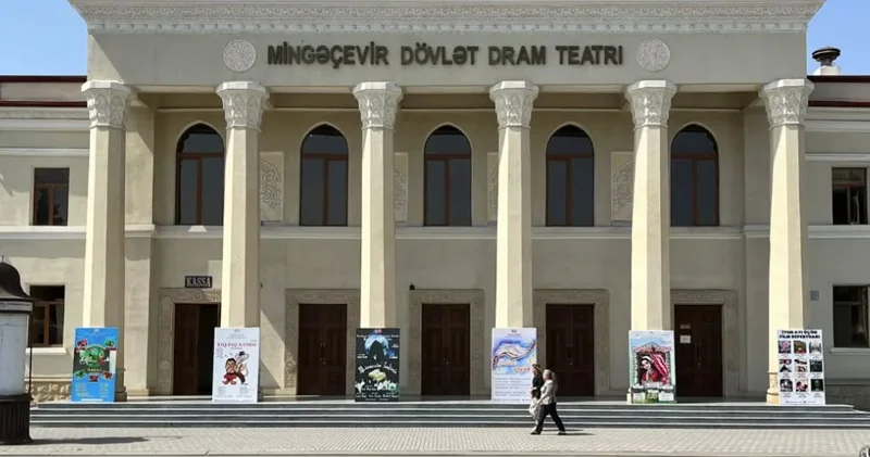 Dövlət teatrı 4 aydır direktor və müavinsiz qalıb İşi baş mühasib icra edir