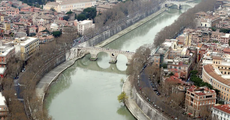 Tiber çayının suyu çirklənmədən təmizlənəcək