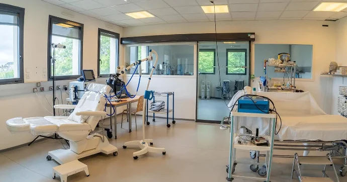 Bu ölkədə avtoxuliqanlar dəlixanaya göndərilir aralarında azərbaycanlılar da var