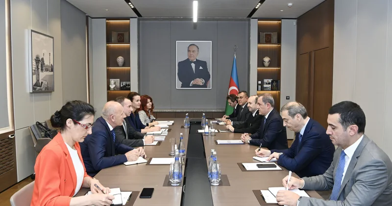Azərbaycanla Serbiya XİN ləri arasında siyasi məsləhətləşmələr aparıldı