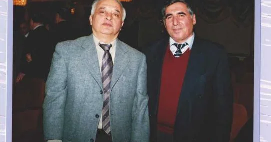 Şəxsiyyətinə və yaradıcılığına məhəbbətlə Qəzənfər Paşayev yazır