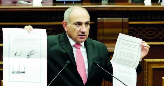 Erməni baş nazirin gecikmiş etirafı