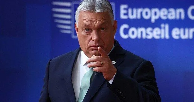 Виктор Орбан потребовал отставки фон дер Ляйен