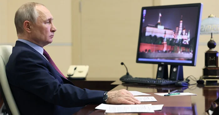 WSJ: “Putin Rusiyanı 3 bunkerdən idarə edir”