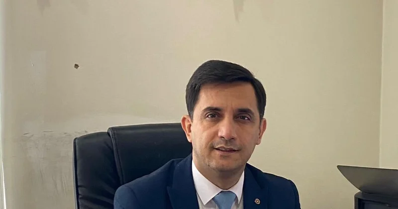 Əli Kərimlinin Varşavaya getmək “dərdi”