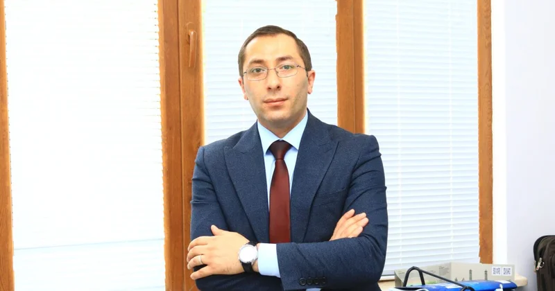 “İnformatika müəllimlərinin hazırlanmasında plan yerləri artırılmalıdır” ELÇİN ƏFƏNDİ