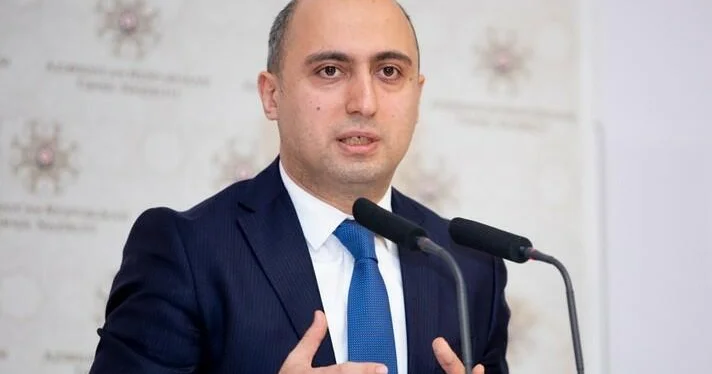 Nazirdən müəllimlərə müjdə: Maaş artacaq