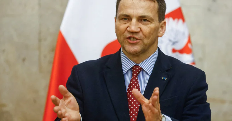 Polşa XİN rəhbəri: Yalvarıram, Rusiyaya və Belarusa getməyin