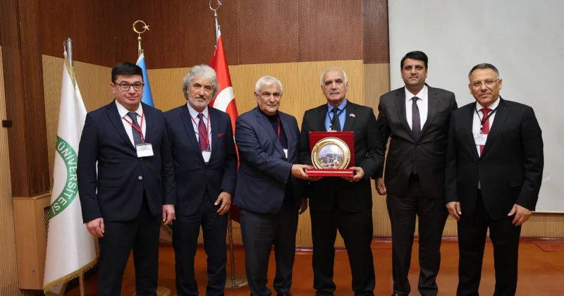 Türkiyədə “Dədə Qorqud” dastanına həsr olunmuş beynəlxalq konfrans keçirilib