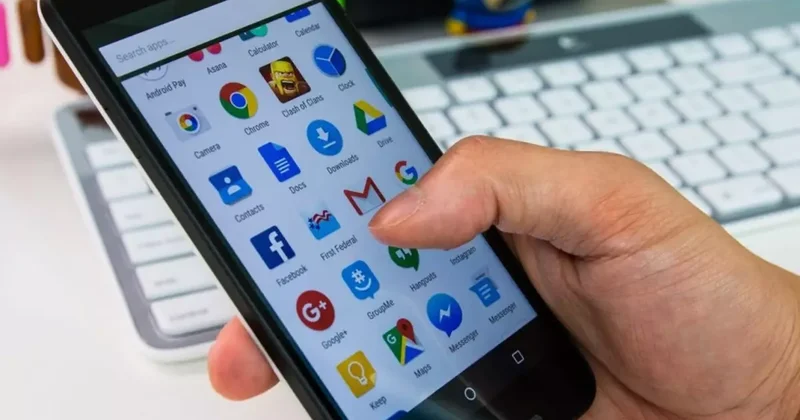 Telefonunuzda bu proqram varsa, ehtiyatlı olun Kartınız oğurlana bilər