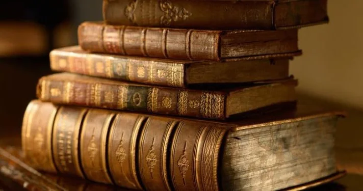 Bakıda ən bahalı kitab NEÇƏYƏDİR? Nəşriyyatlardan AÇIQLAMA