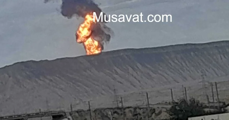 Sahil qəsəbəsi yaxınlığında böyük vulkan FOTOLAR