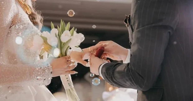 Ölkədə əcnəbilərlə nikah artır: təhlükə, yoxsa...