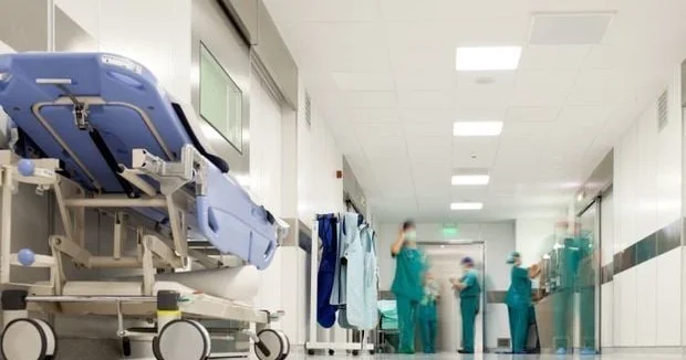 Bakıda məşhur klinikada qadın əməliyyatdan sonra öldü