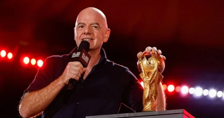 Futbol təqvimi yenidən alt üst olur: FIFA prezidenti “pulu seçdi”