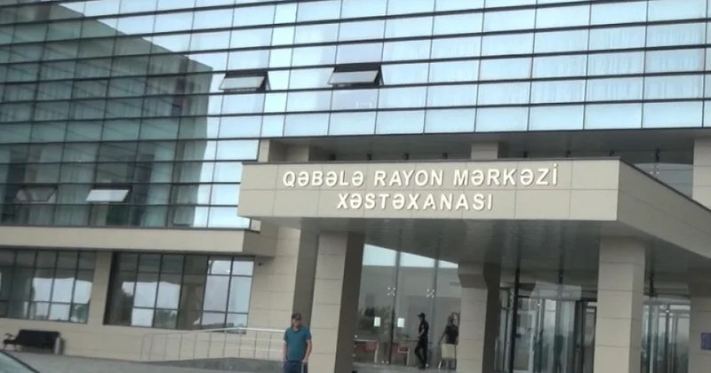 Qəbələdə yolu keçmək istəyən piyadaları maşın vurub