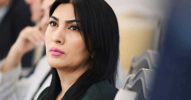 Deputat: Vahid məktəbli forması məsuliyyət hissini gücləndirir KONKRET