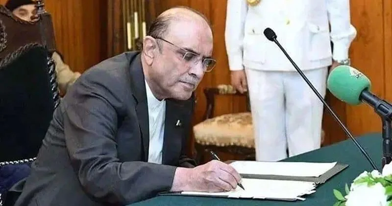 Pakistanın Əfqanıstanla sərhəd bölgəsində fövqəladə vəziyyət elan edilib