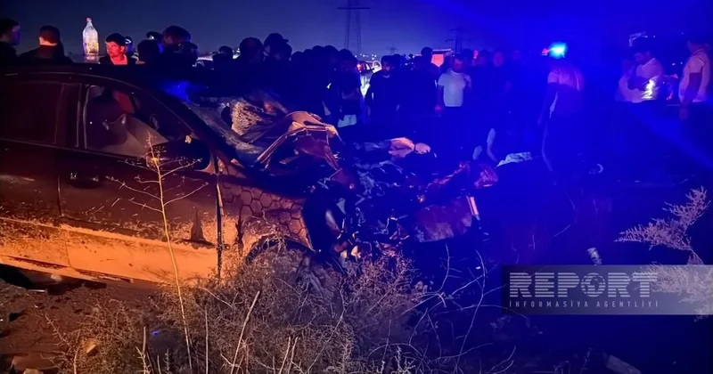 Masazırda motosikletlə avtomobil toqquşdu 2 ölü var FOTO