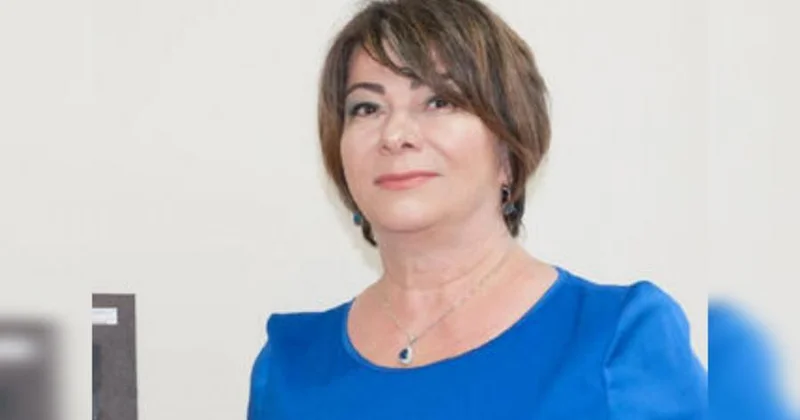 Esmira Fuad vahid məktəbli forması HAQDA: “Azərbaycanın öz qaydaları, prinsipləri var” VİDEO