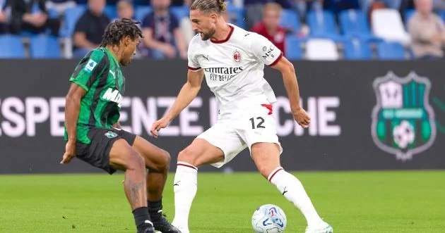 Milan səfərdən 1 xalla qayıdır VİDEO