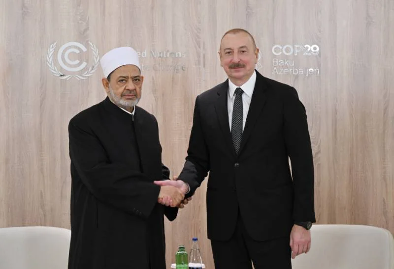 İlham Əliyev ƏlƏzhəri Şərifin şeyxi ilə görüşdü FOTO
