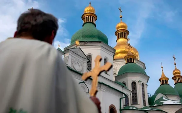 İspaniyada monastır hücumu: İsa Məsih keşişləri döyülərək xəstəxanalıq edib